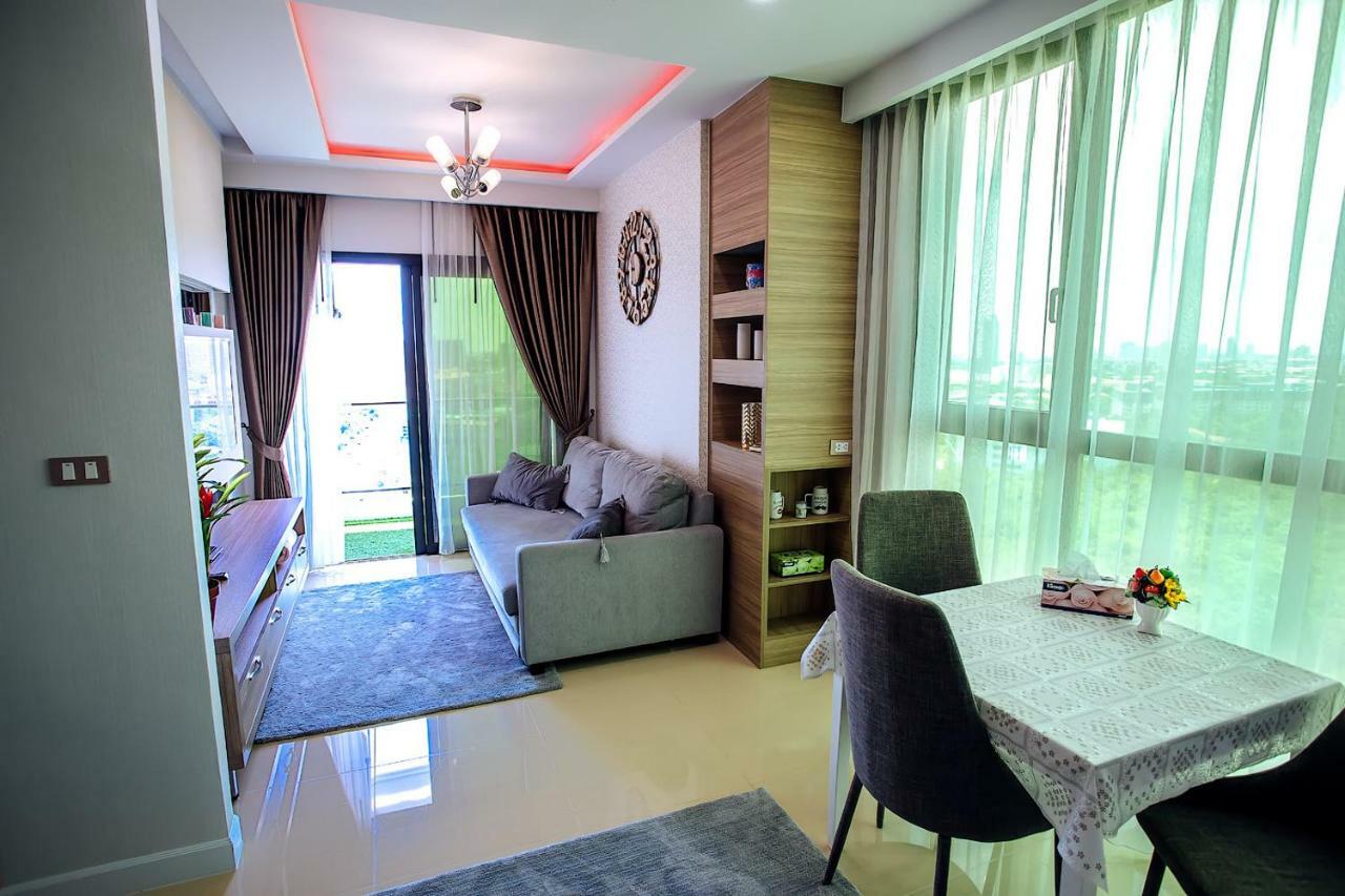 Dusit Grand Condo View Jomtien Beach Esterno foto